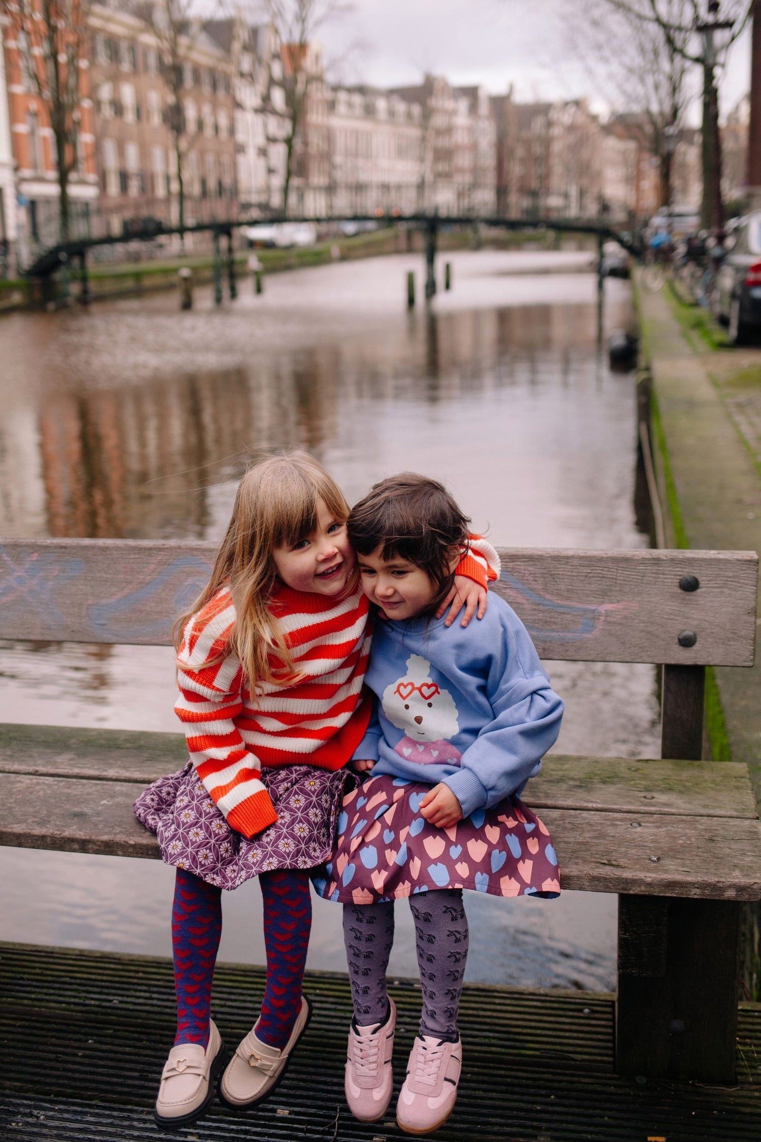 BRILLIANT BLOOM GLITTERY FLOWER SIJONAS