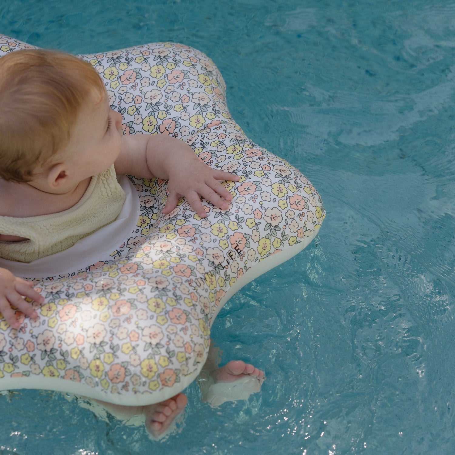 BABY SEAT - INTO THE GARDEN DITSY FLORAL