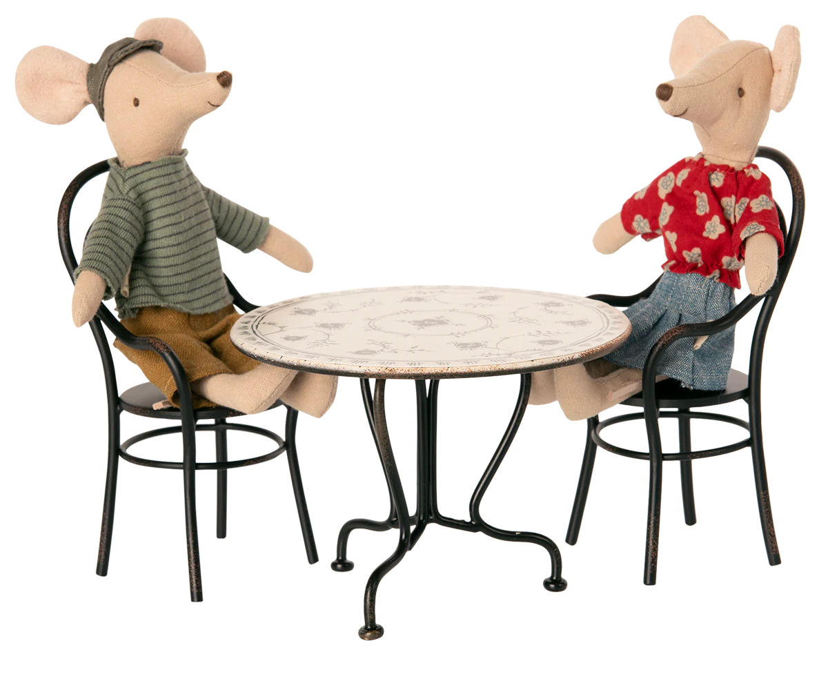 DINING TABLE, SET WITH 2 CHAIRS