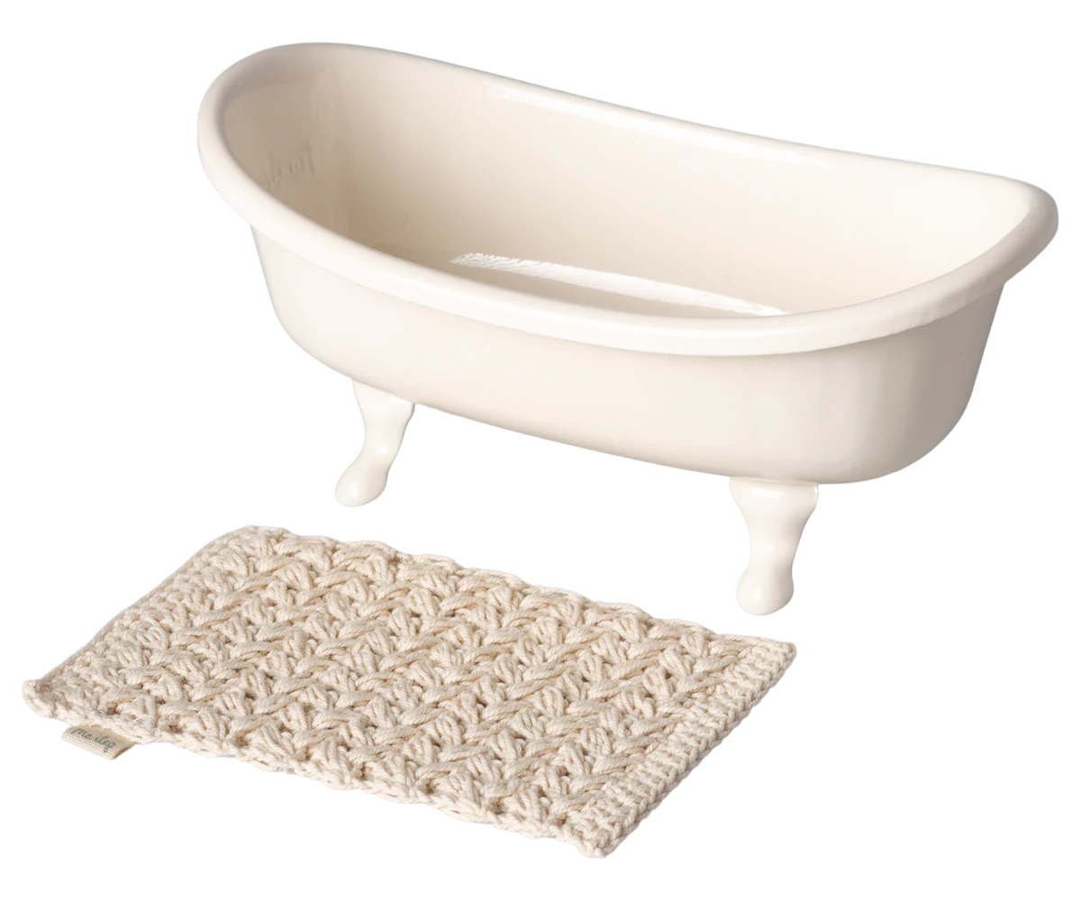 BATH MAT