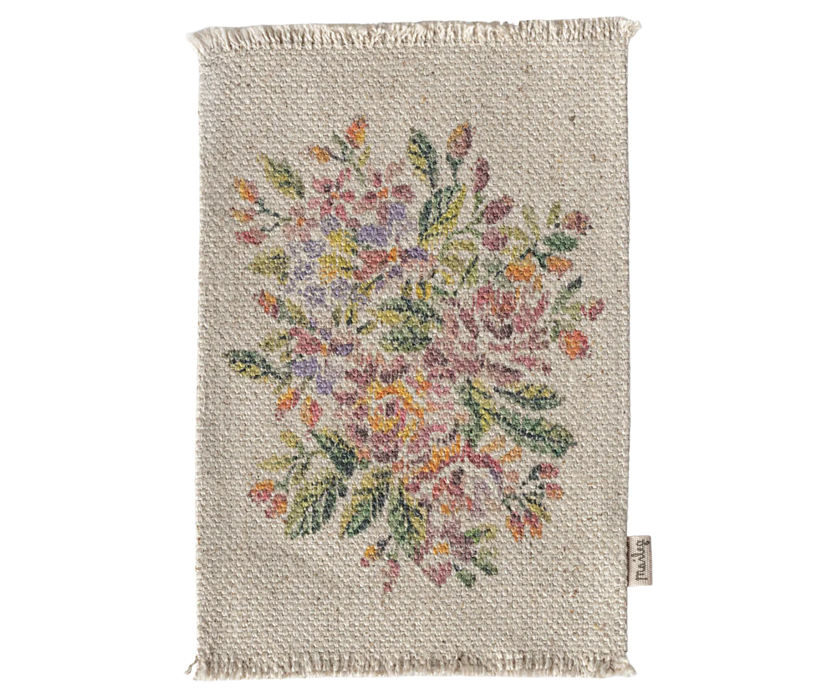 RUG, FLOWERS - MEDIUM