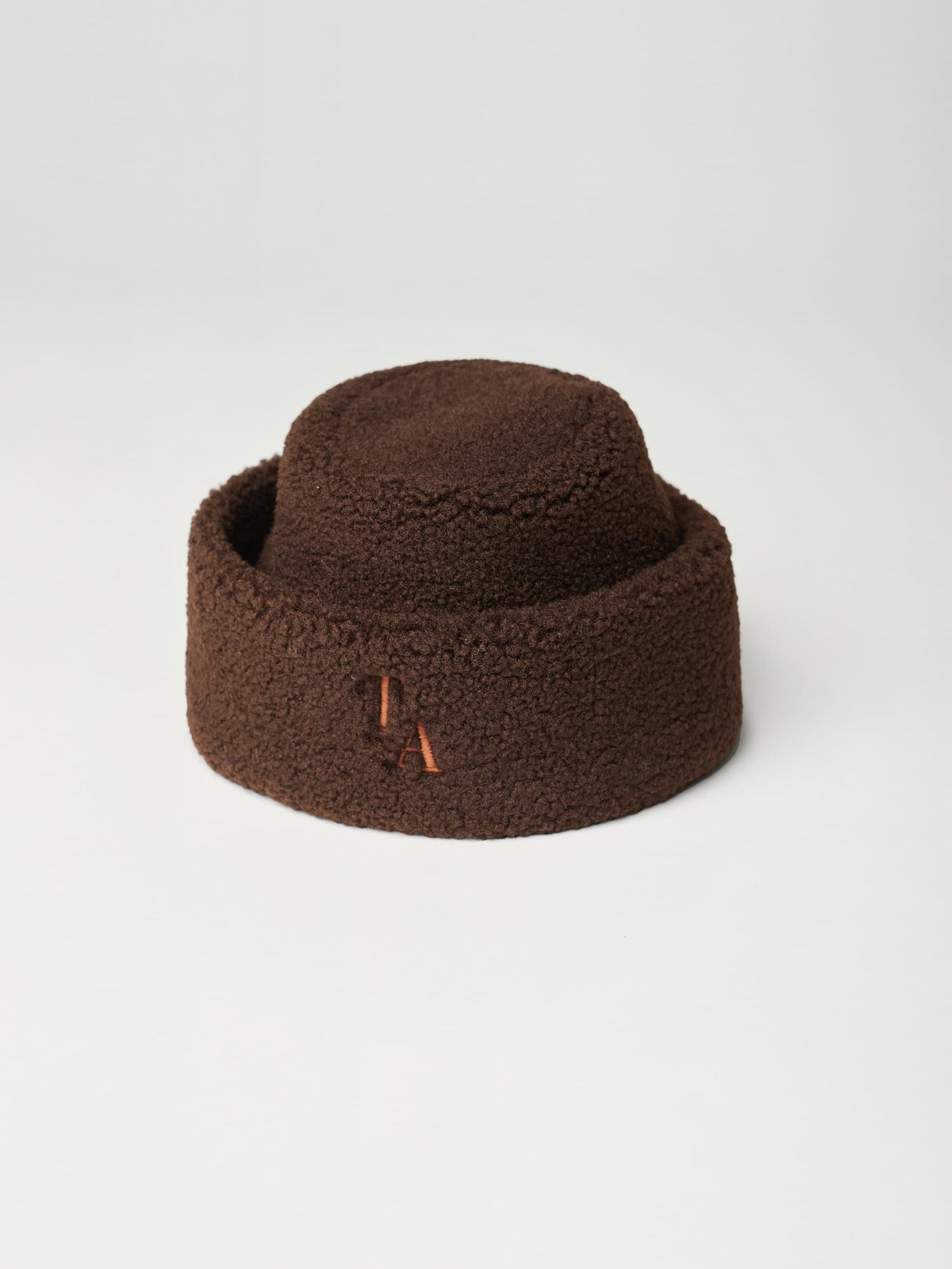 KEPURĖ Nº02 WALNUT BROWN