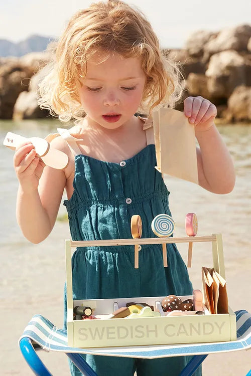 ŠVEDIŠKA SALDAINIŲ PARDUOTUVĖ