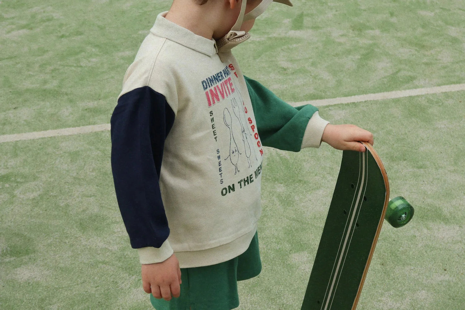 RIEDLENTĖ - CATTITUDE