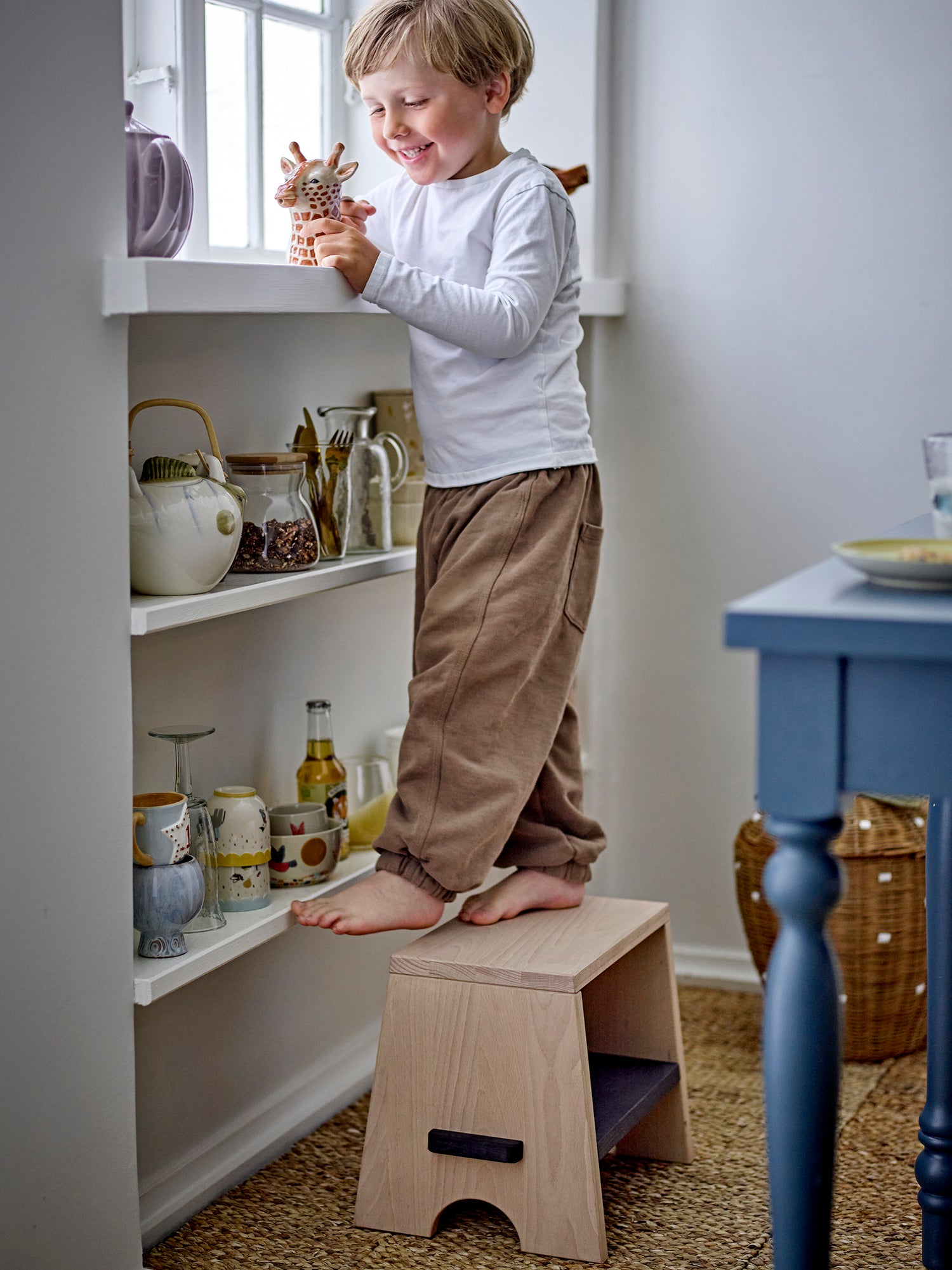 JELA STOOL