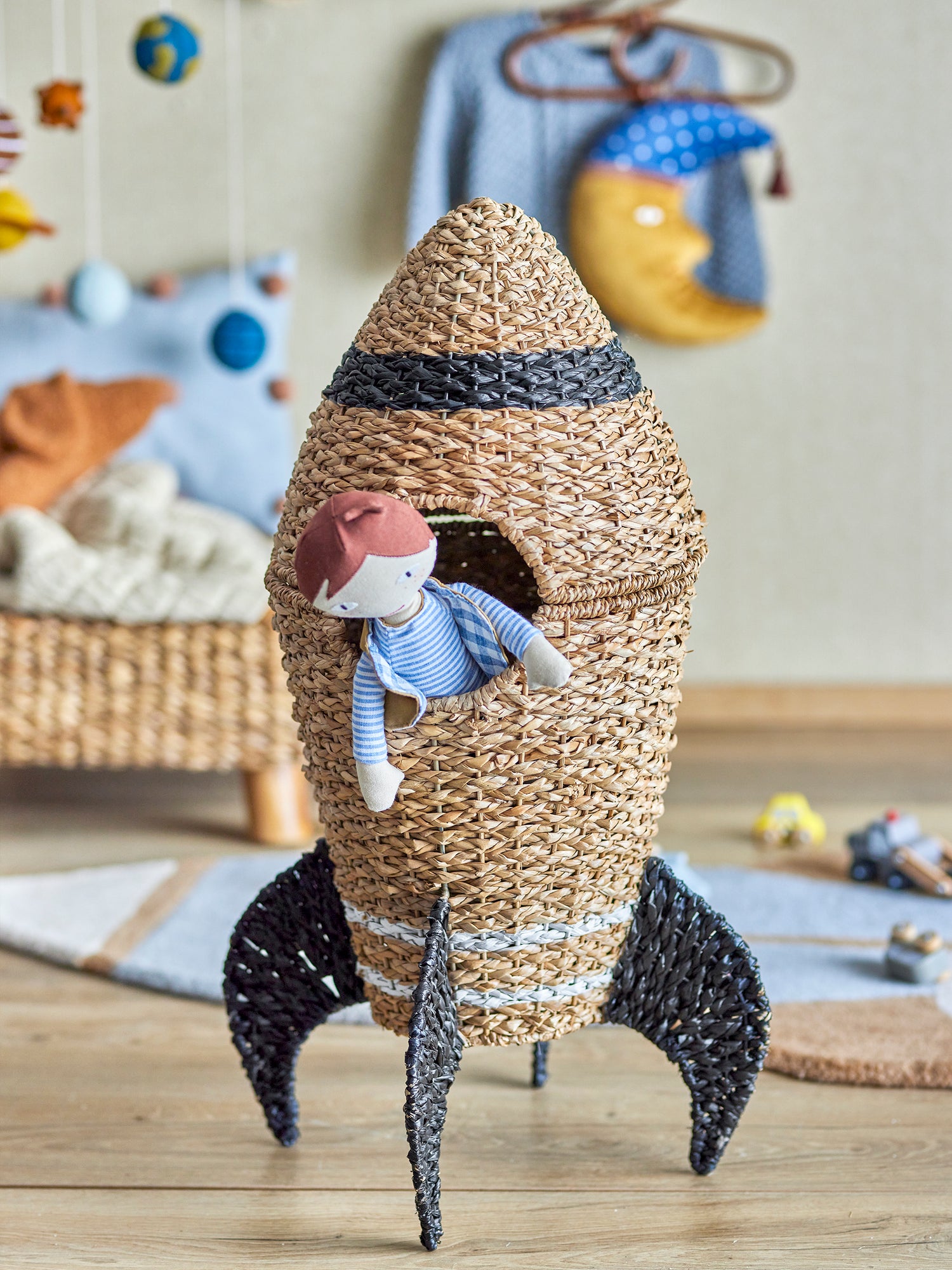 COSMINA BASKET W/LID