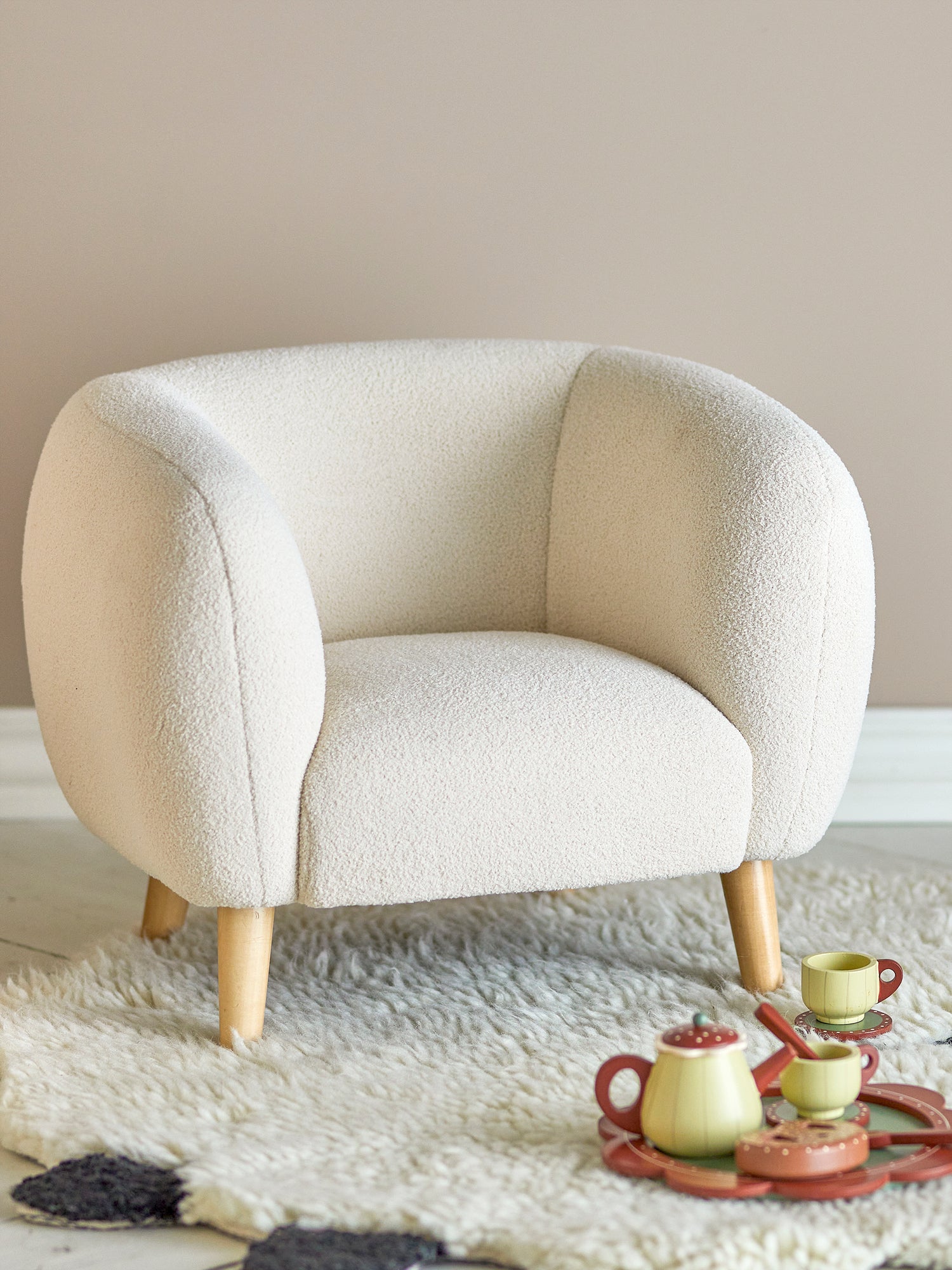 CADE CHAIR