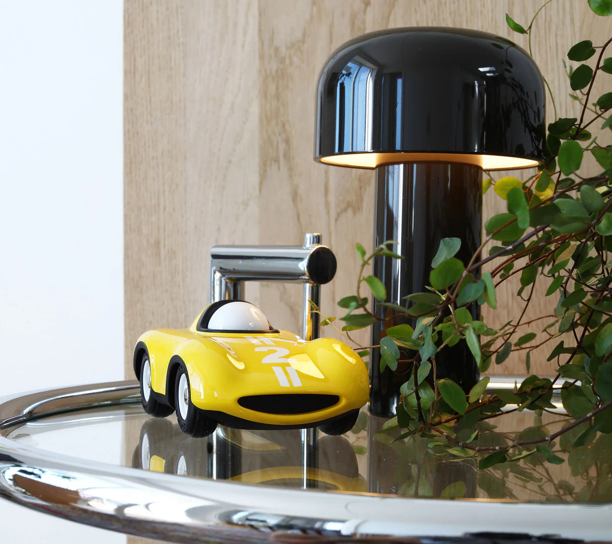 SPEEDY YELLOW CAR