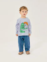 Hug Hairy Monster T-shirt light blue