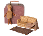 Reindeer in suitcase, Little sister