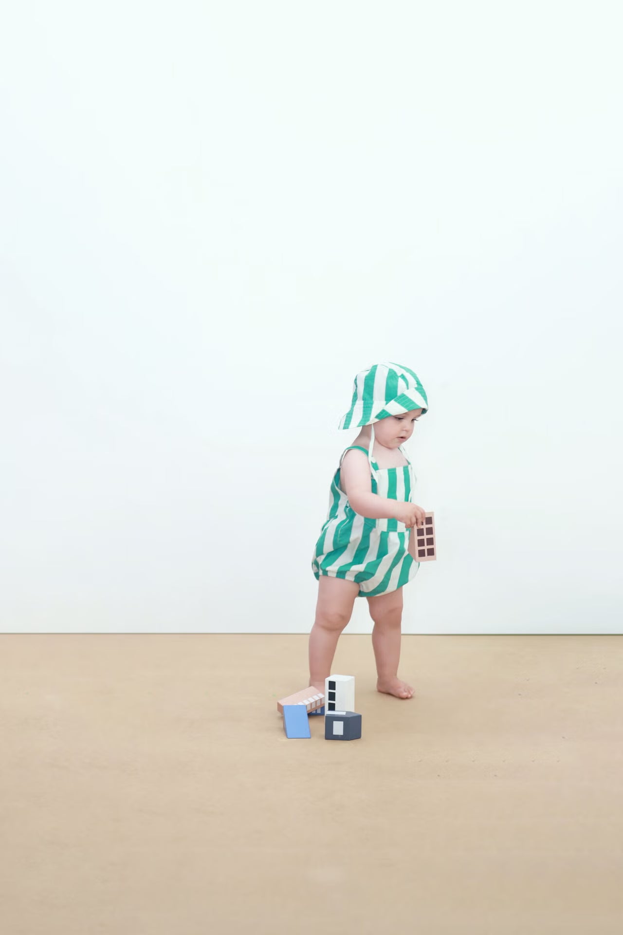 BUCKET KEPURĖ - EMERALD STRIPES