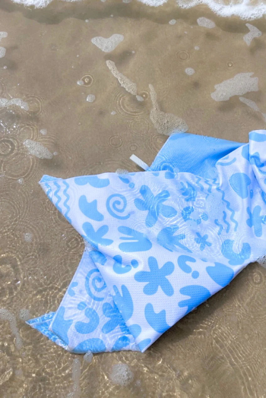 OCEAN | SAND FREE BEACH TOWEL