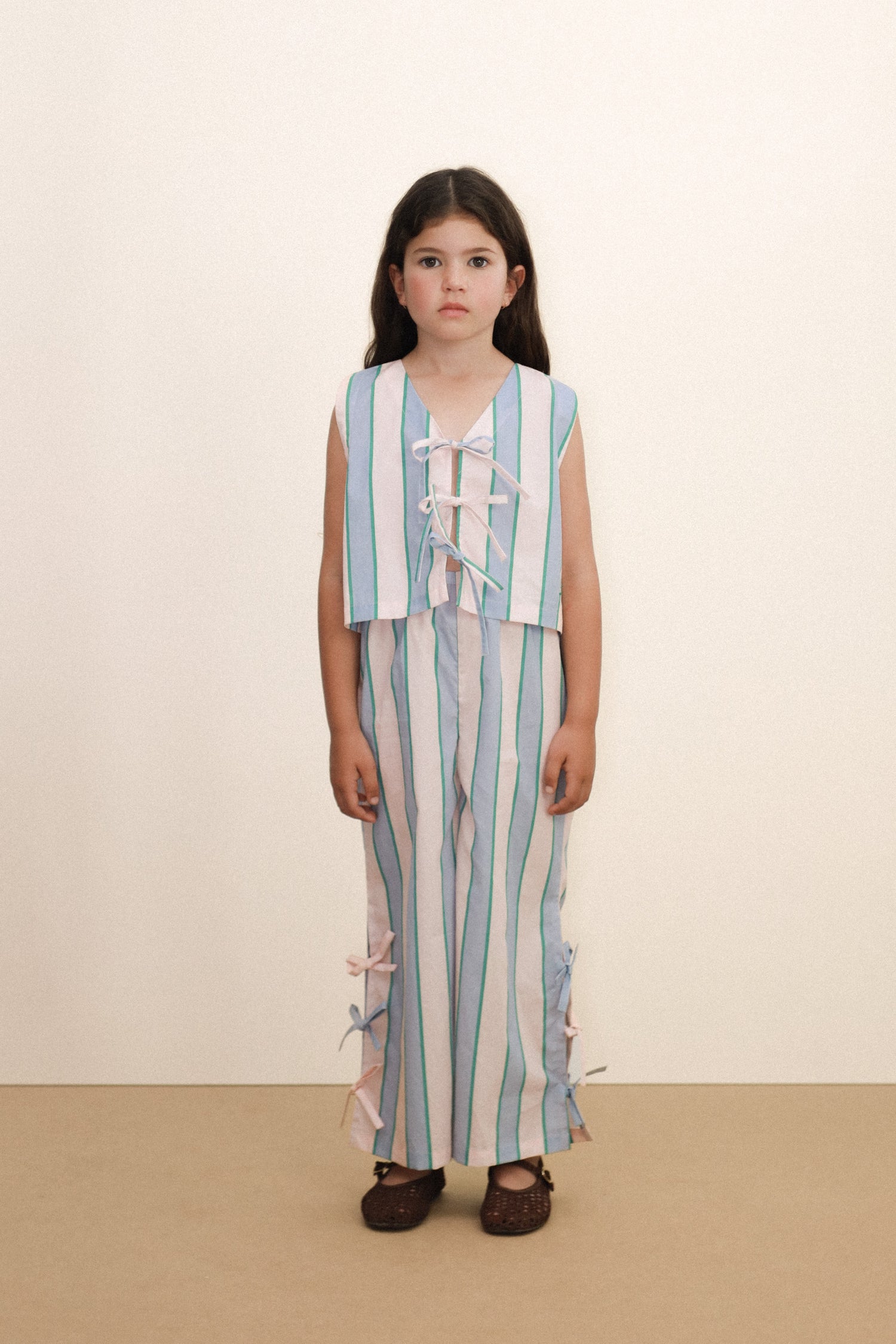 KELNĖS - RETRO STRIPES BOWS 