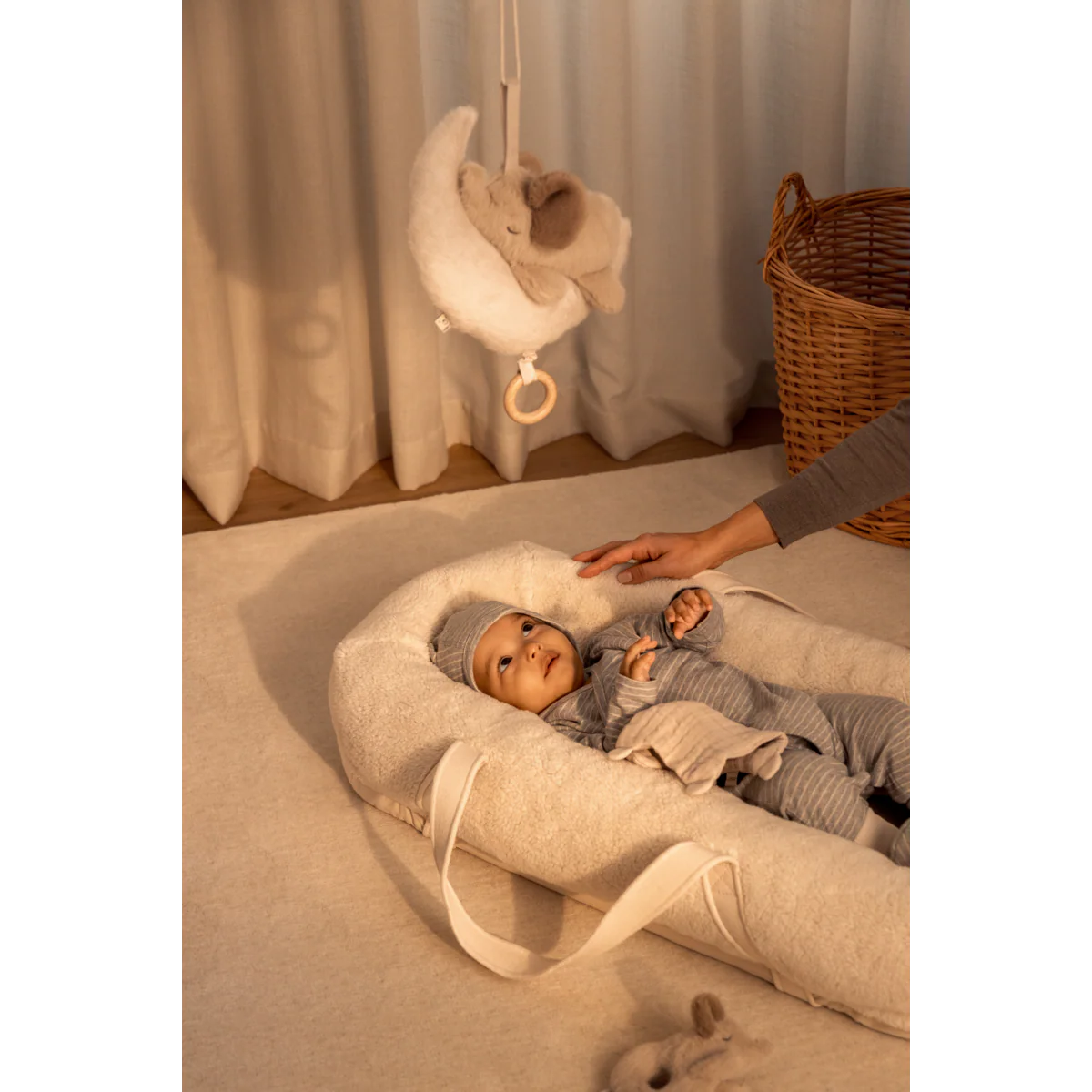 MANDY MUZIKINIS MIEGO ŽAISLAS