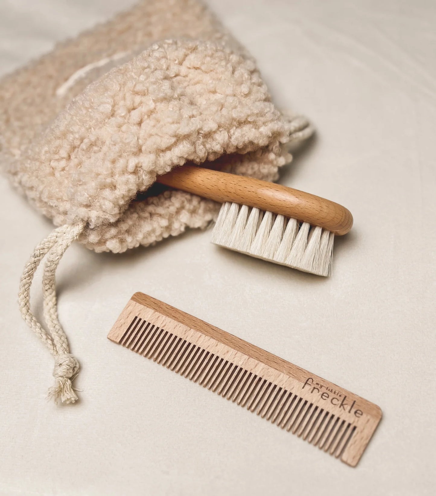 HAIRBRUSH GIFT SET