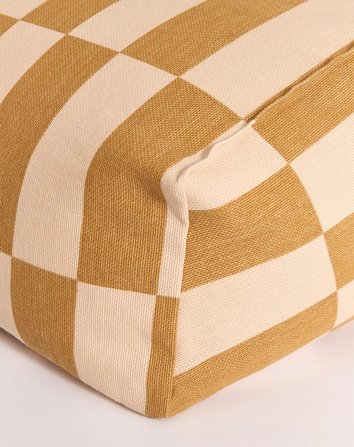 SĖDMAIŠIS FOTELIS / PUFAS - VIBES